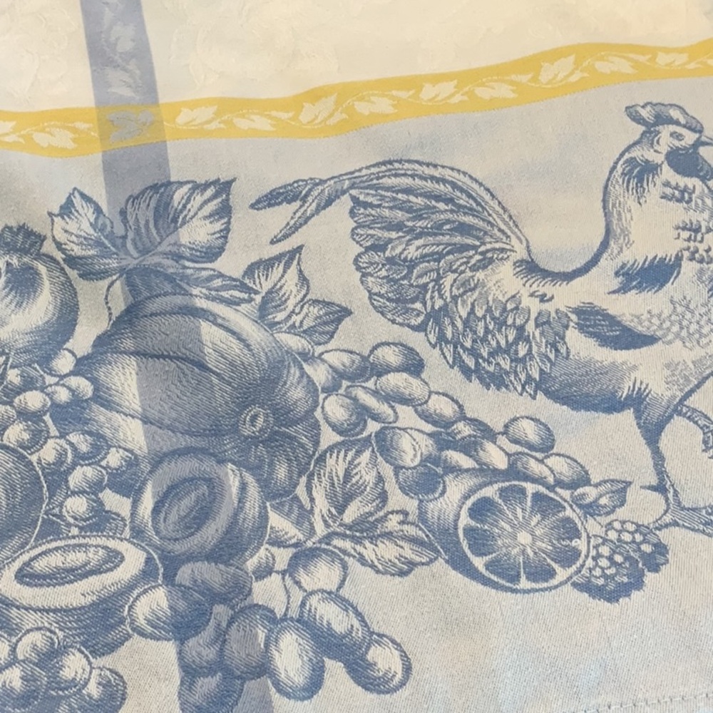 🐓 Terrisol Karsten tablecloth 62” by 82” vintage